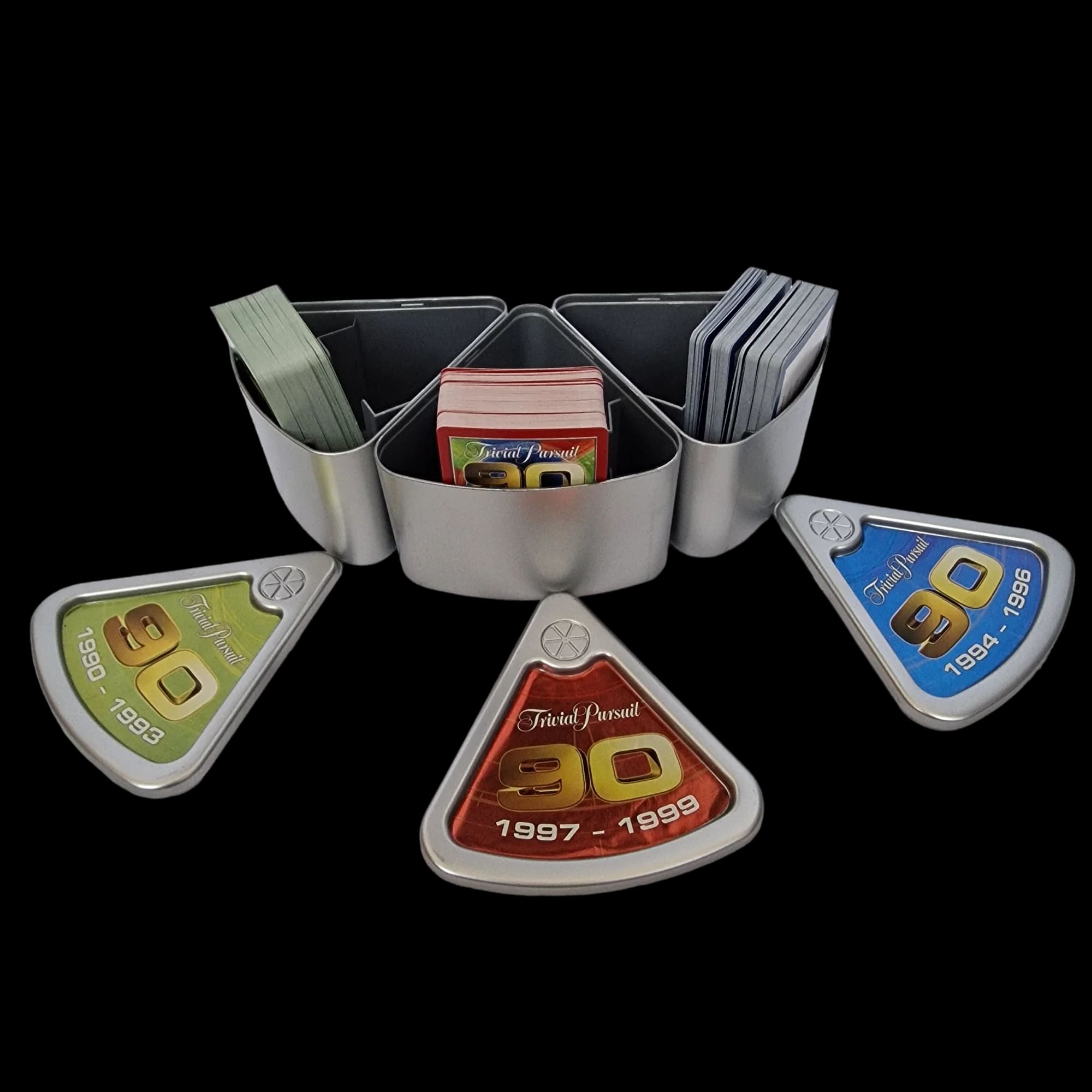 Boxed Hasbro Trivial Pursuit The 90s Board Game - Games - 6