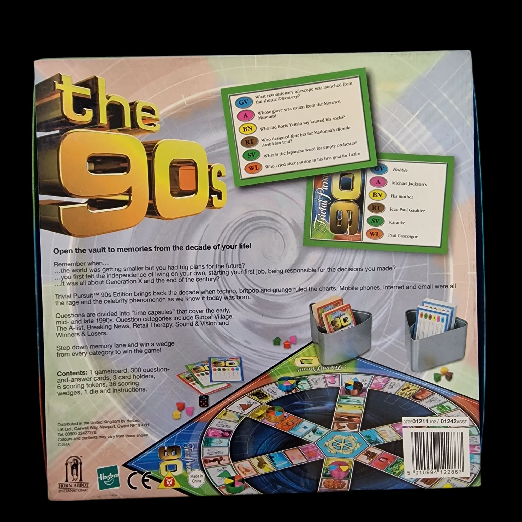 Boxed Hasbro Trivial Pursuit The 90s Board Game - Games - 2