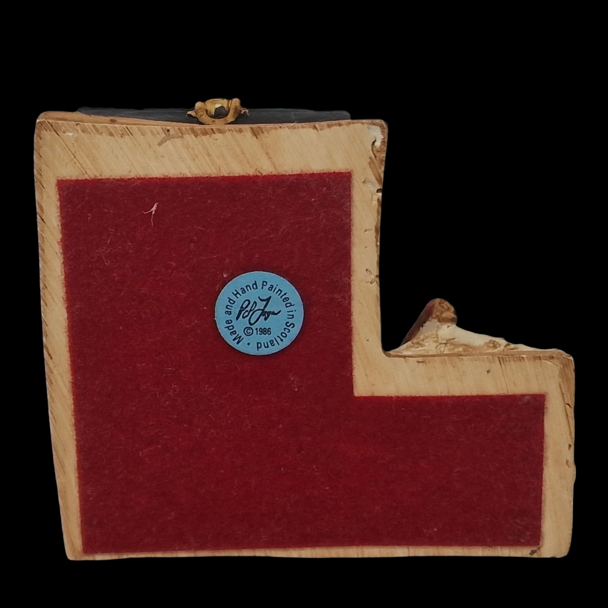 Colour Box Gramophone Ceramic Cat Collectable - Ornament