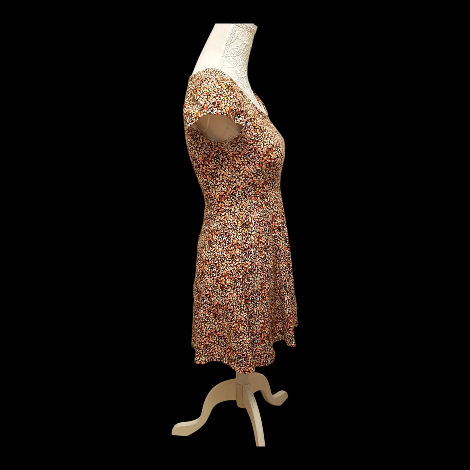 Divided Floral Skater Dress UK 8 - Dresses - 4 - 1809