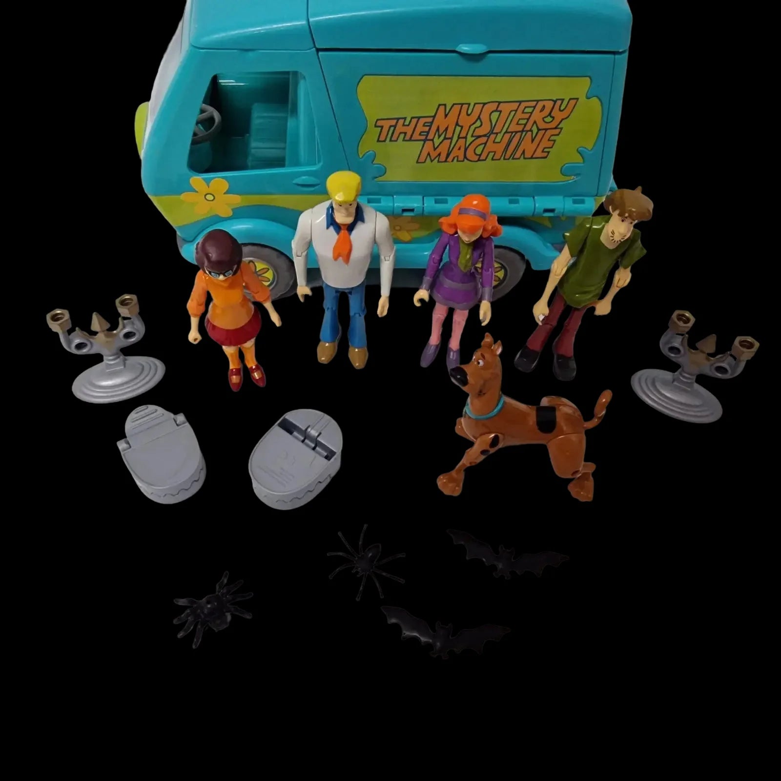 Hanna Barbera Scooby Doo Mystery Machine And 5 x Action