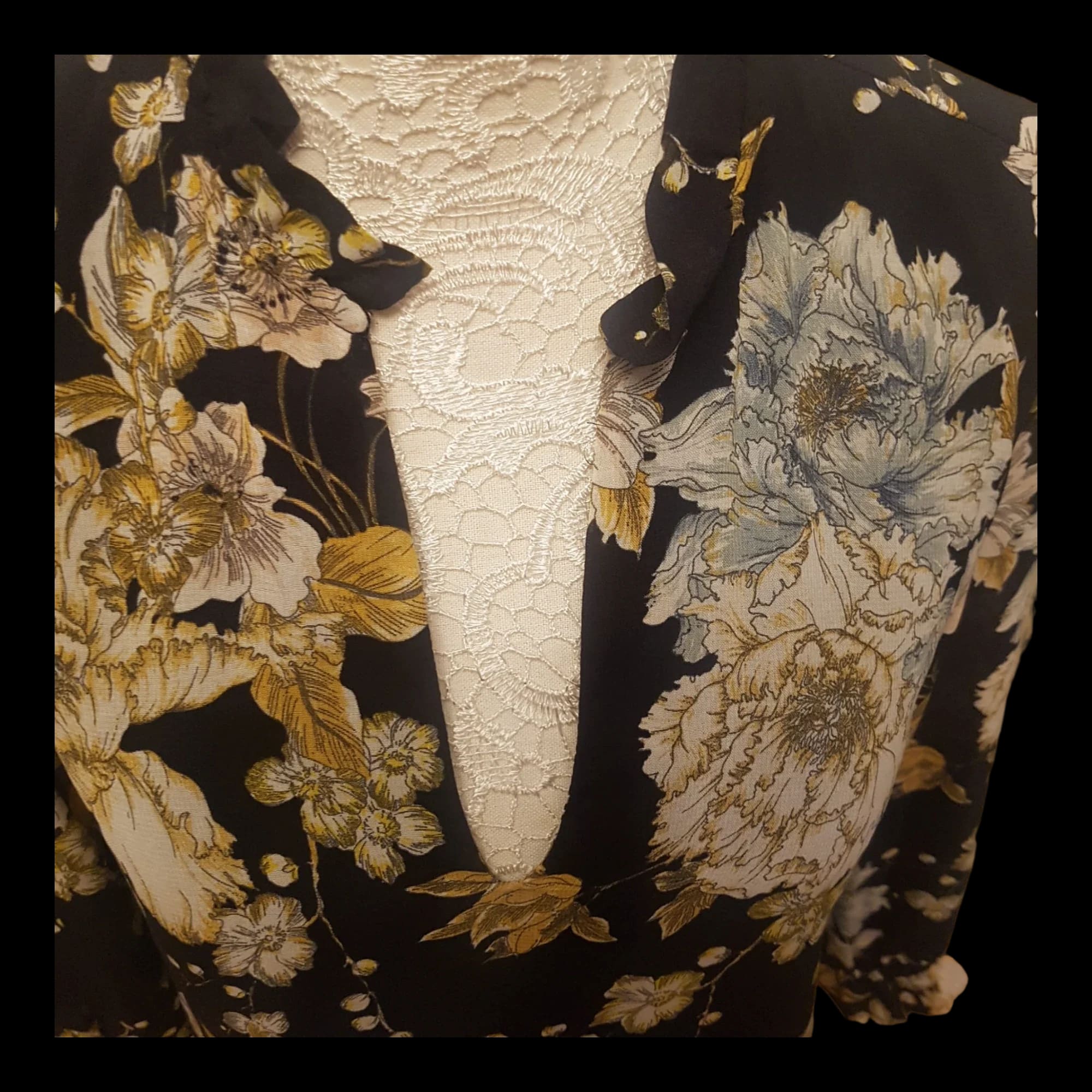 Hm Black Yellow Floral Long Sleeve Dress EU 34 - Dresses