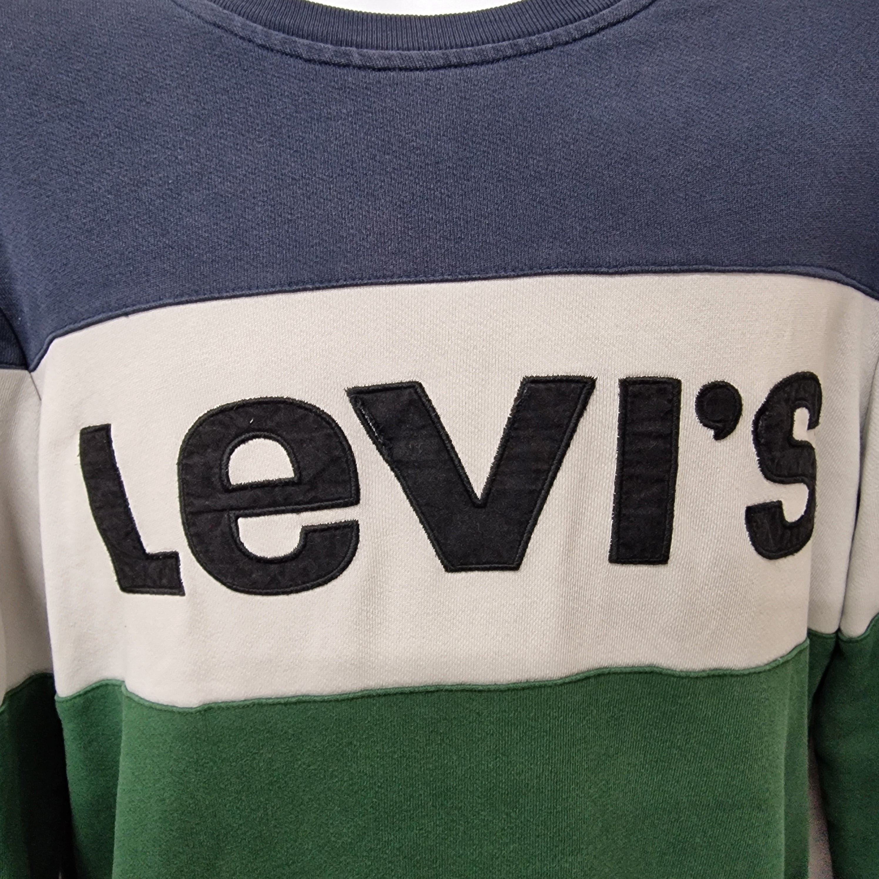Levis