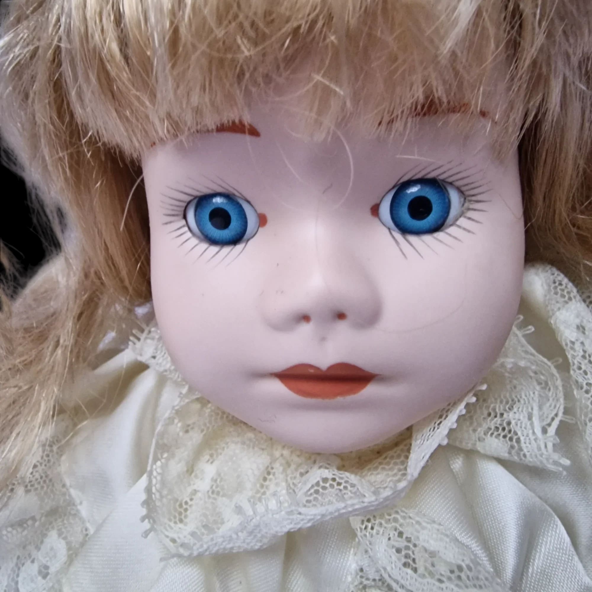 Porcelain Doll Female White Dress And Stand Removeable