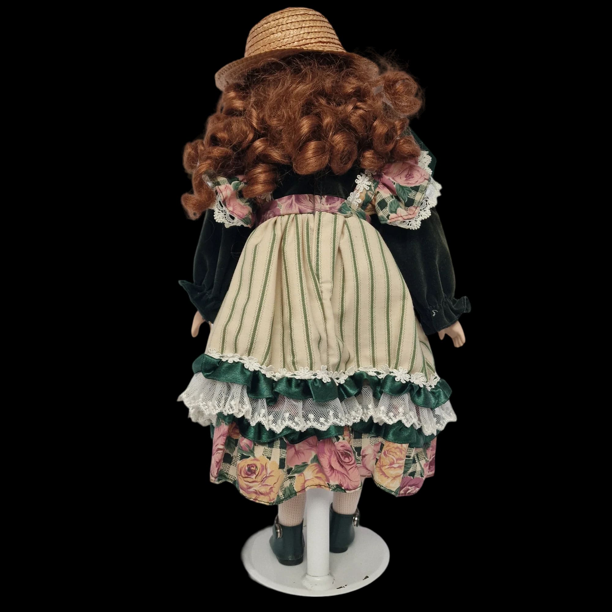 Porcelain Doll Tara Female Leonardo Collection Removeable