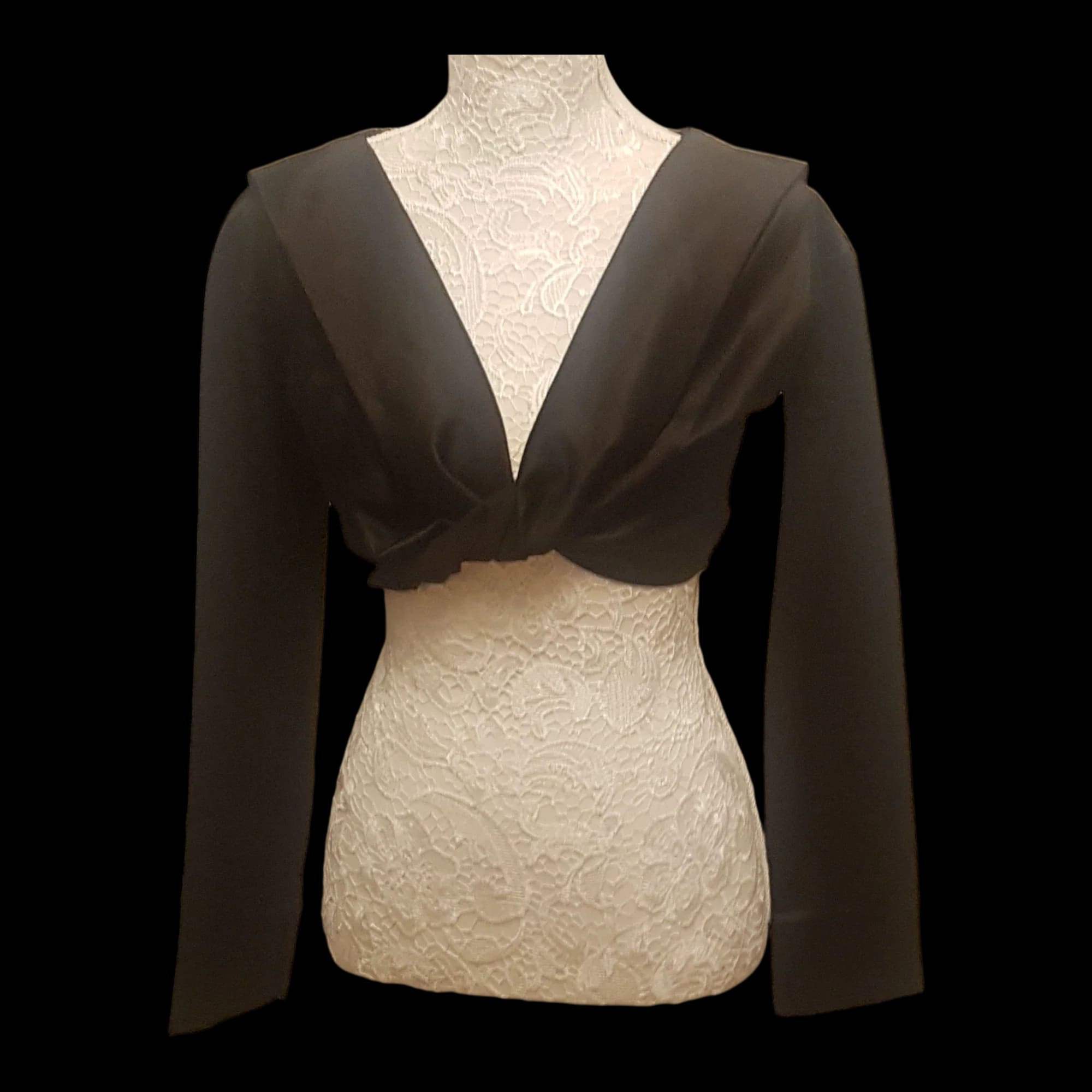 Pretty Little Thing Black Long Sleeve Cropped Womens Top UK