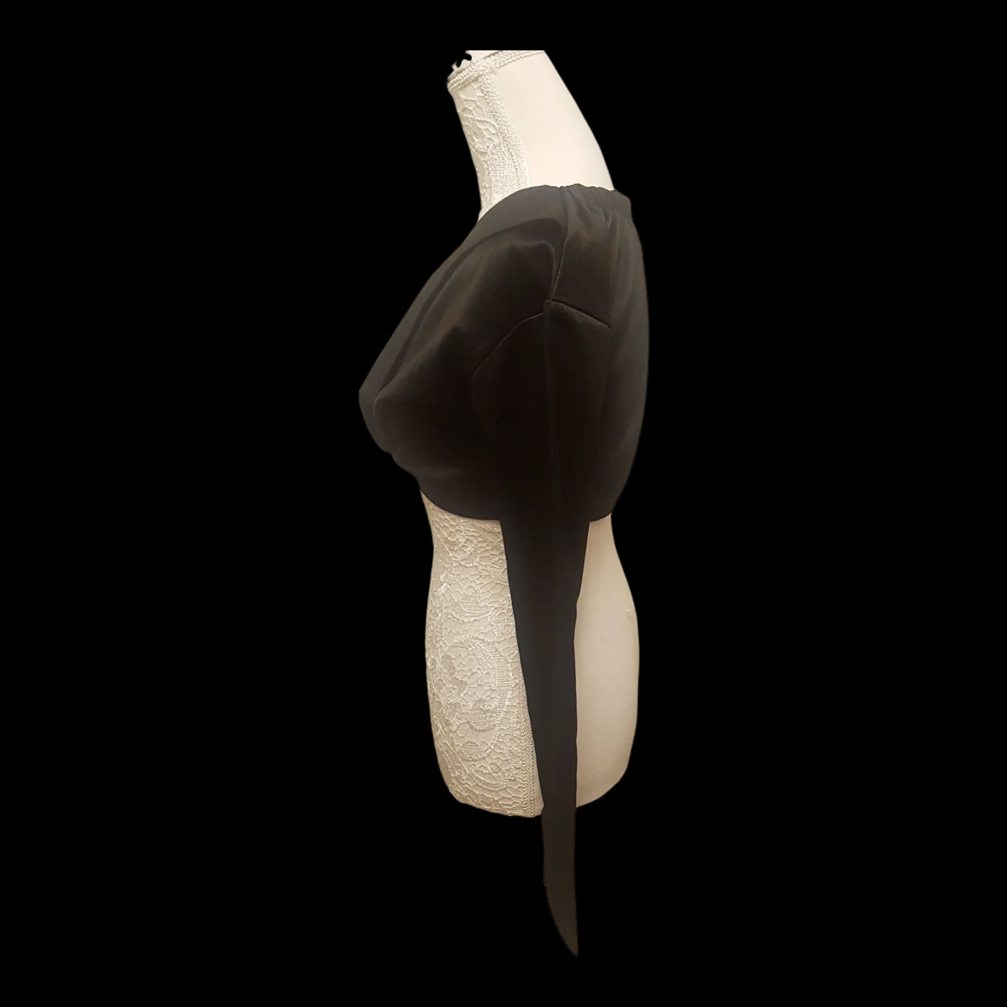 Pretty Little Thing Black Long Sleeve Cropped Womens Top UK