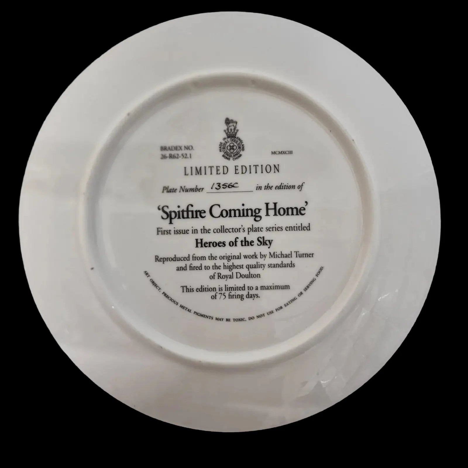 Royal Doulton Spitfire Coming Home Ornamental Plate - 3