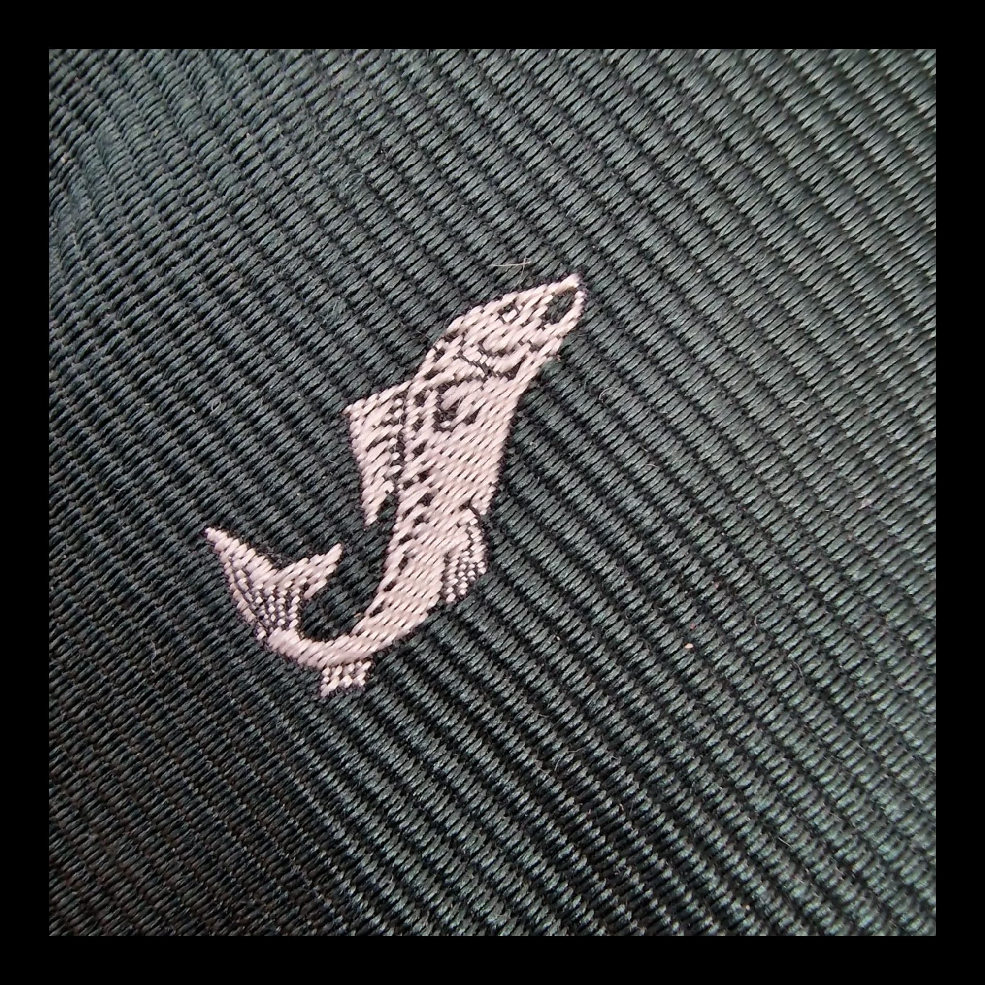 Tie Rack Fish And Crane Silk Necktie - Ties - 3 - 2921