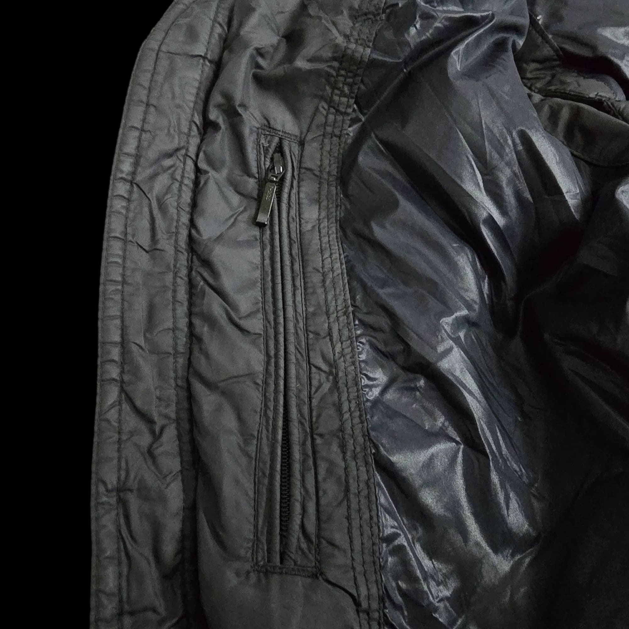 Unisex Tommy Hilfiger Black Gilet Jacket UK Small - 9 - 3464