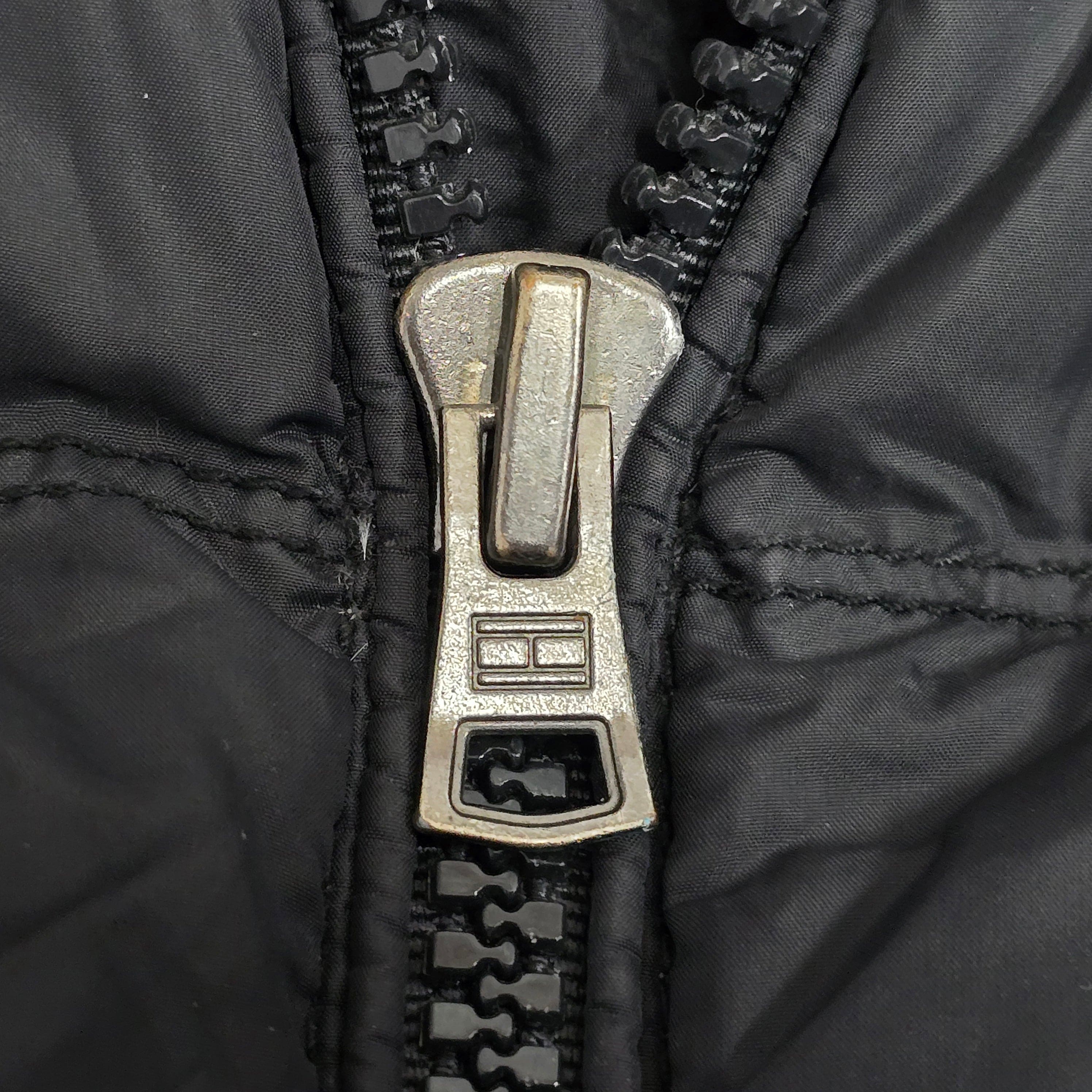 Unisex Tommy Hilfiger Black Gilet Jacket UK Small - 12