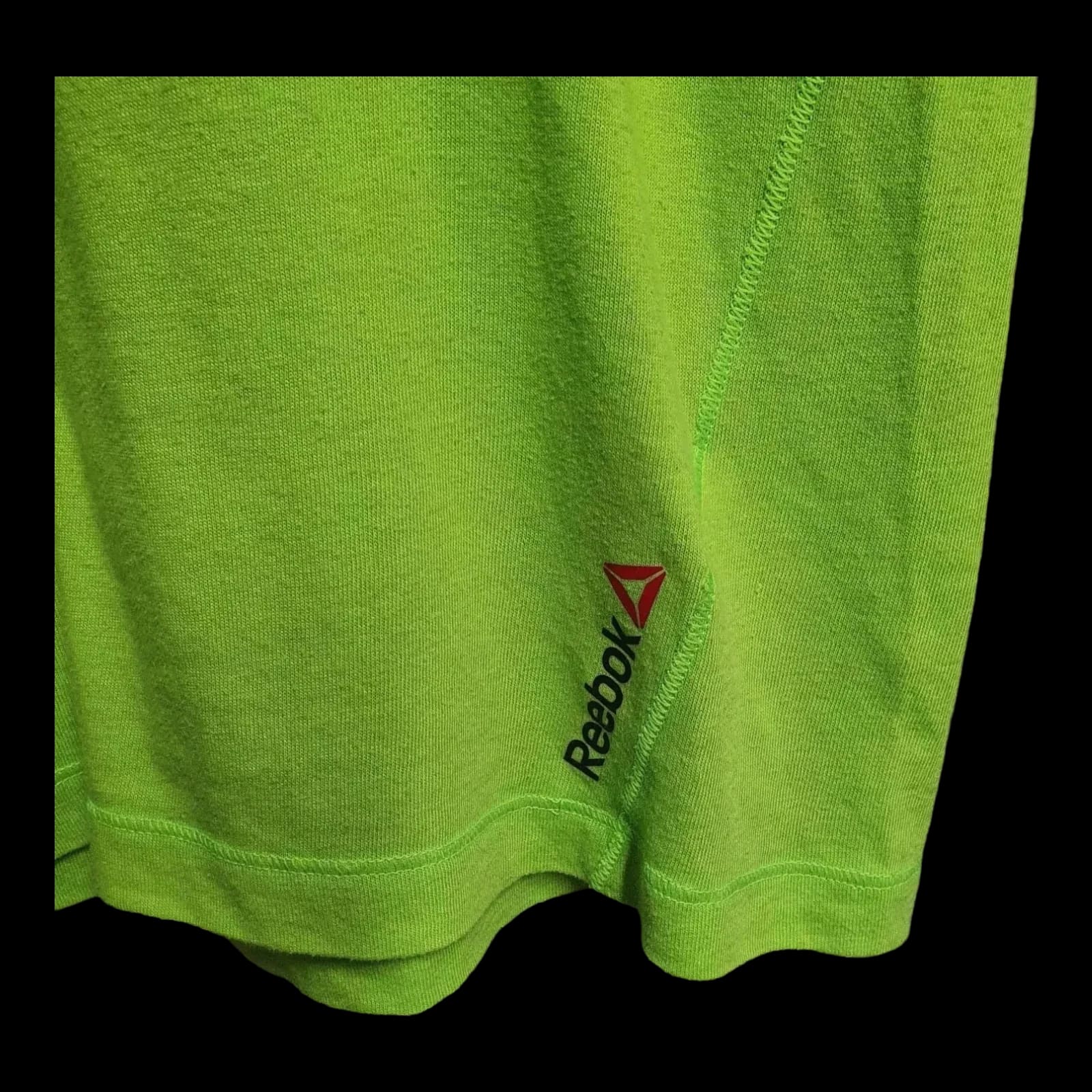 Unisex Vintage Reebok Green T-Shirt UK Medium - T-Shirts