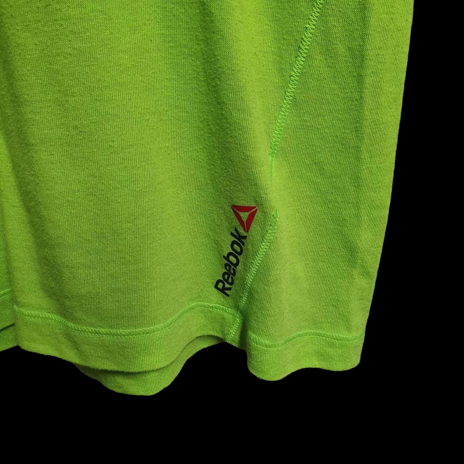 Unisex Vintage Reebok Green T-shirt Uk Medium - T-Shirts