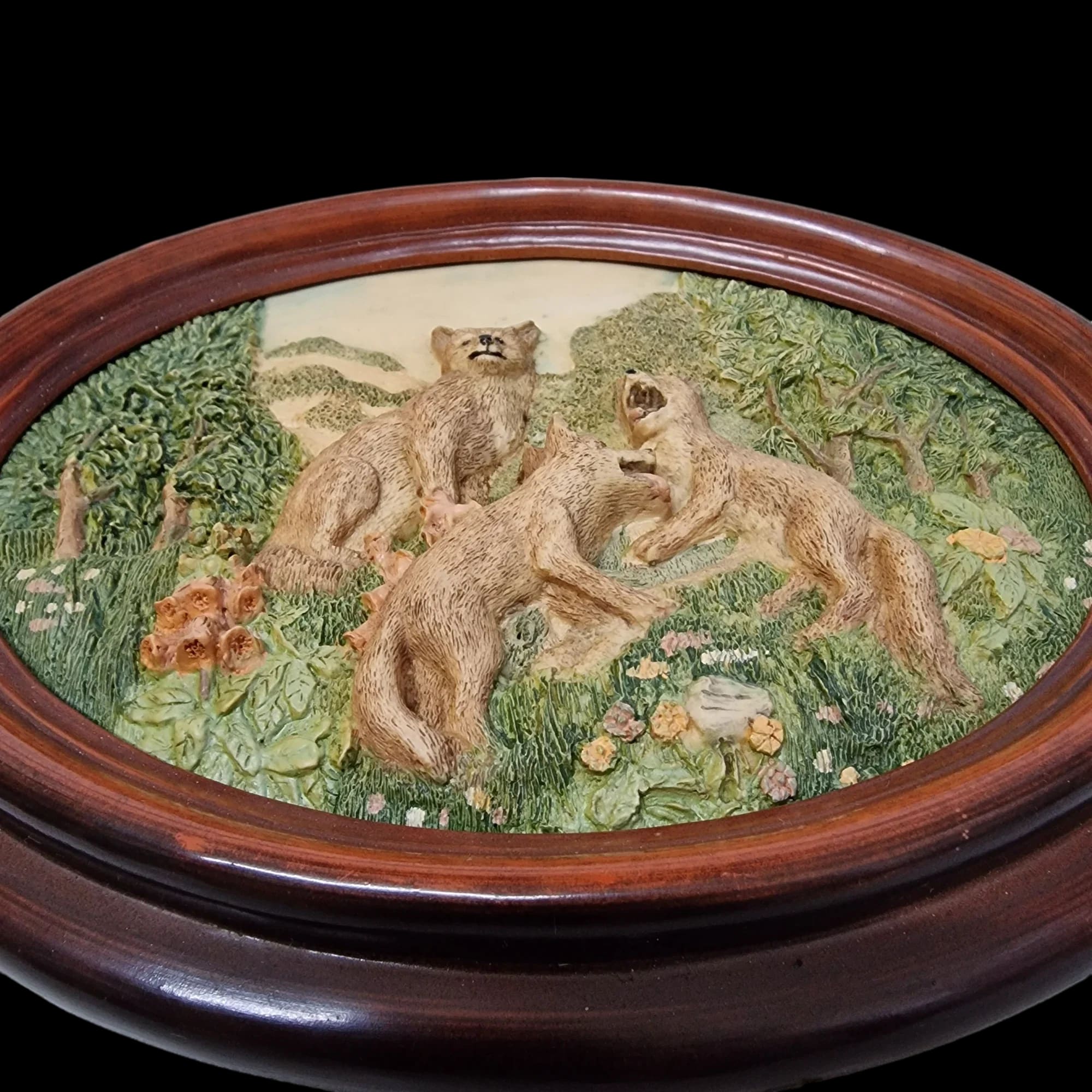 Vintage 3d Framed Oval Fox Ceramic Plaque - TipTop Deals UK