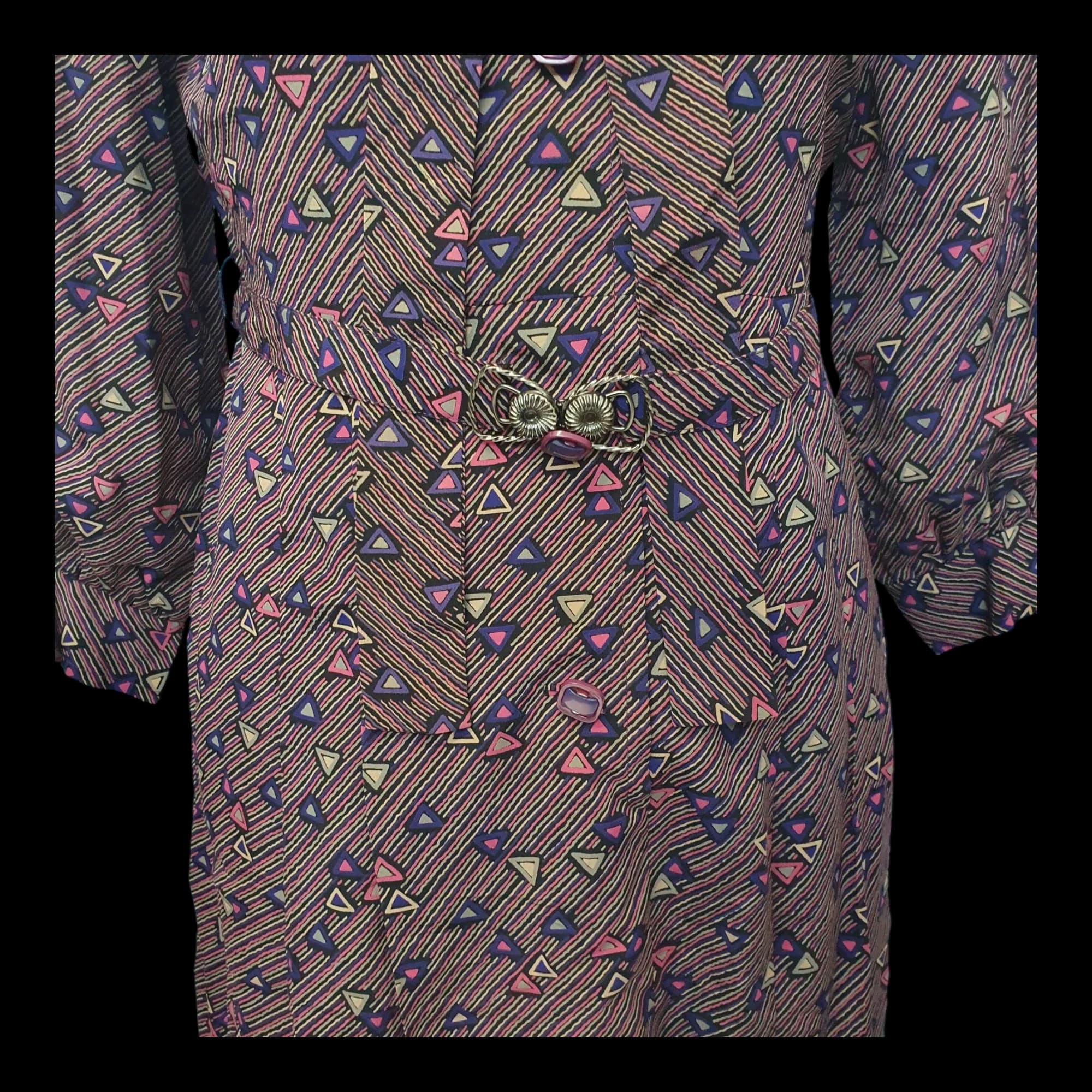 Vintage Dress Purple Triangle Pattern Small Includes Belt