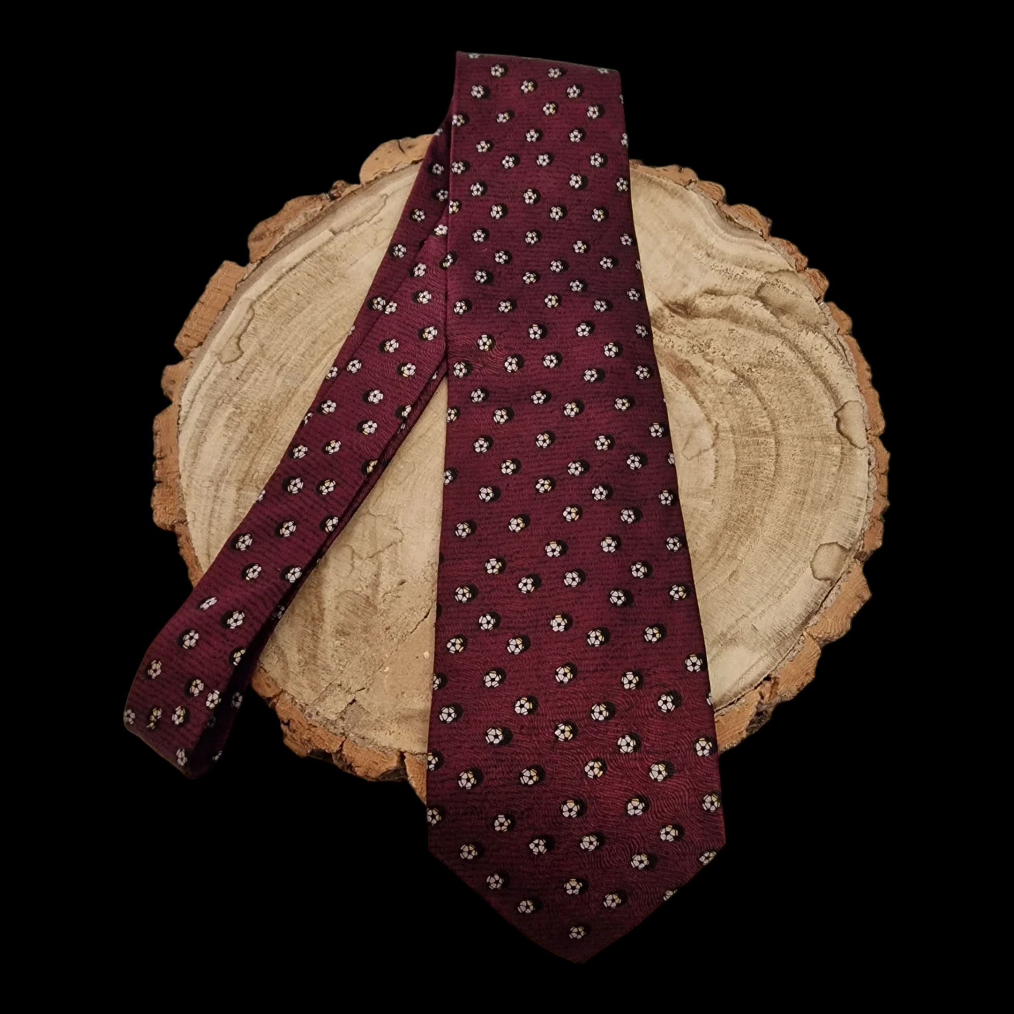 Vintage Silk Elegance Football Necktie - Ties - 1 - 2862