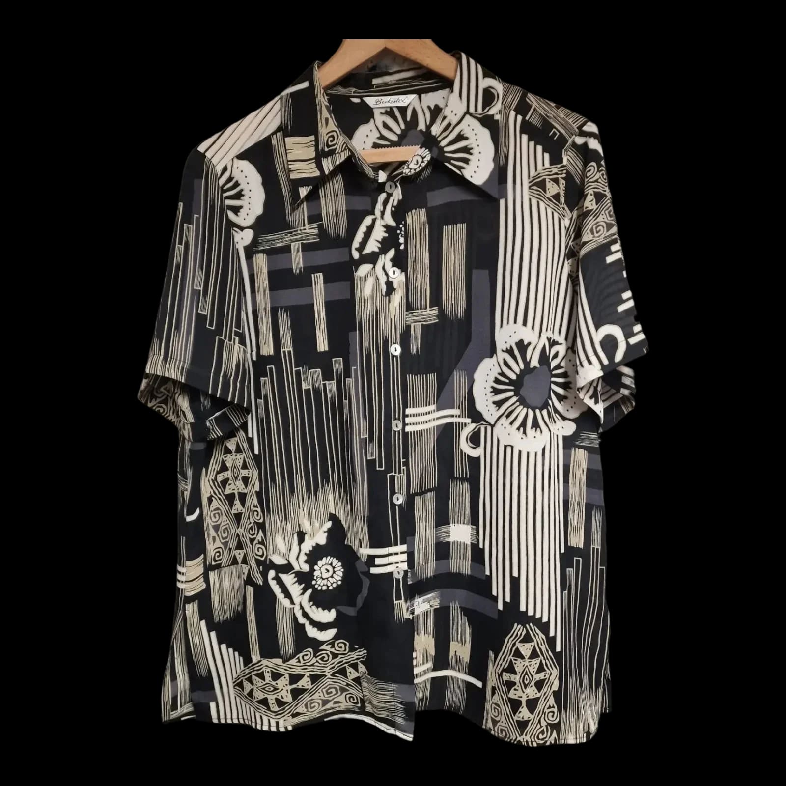 Womens Berkertex Black Floral Blouse UK 18 - Top - 1 - 838