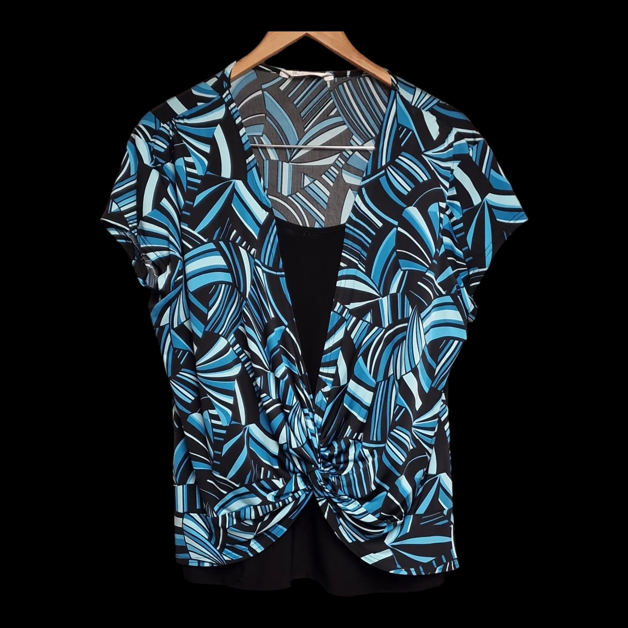 Womens Bhs Crop Top Aqua Black Tribal Pattern Short Sleeved