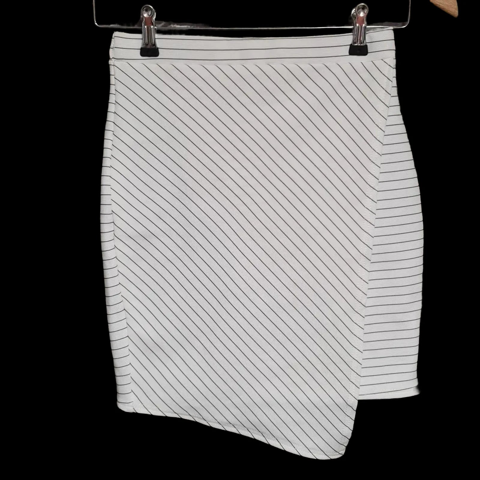 Womens Boohoo Loren Monochrome Ivory Skirt Uk 8 - Skirts