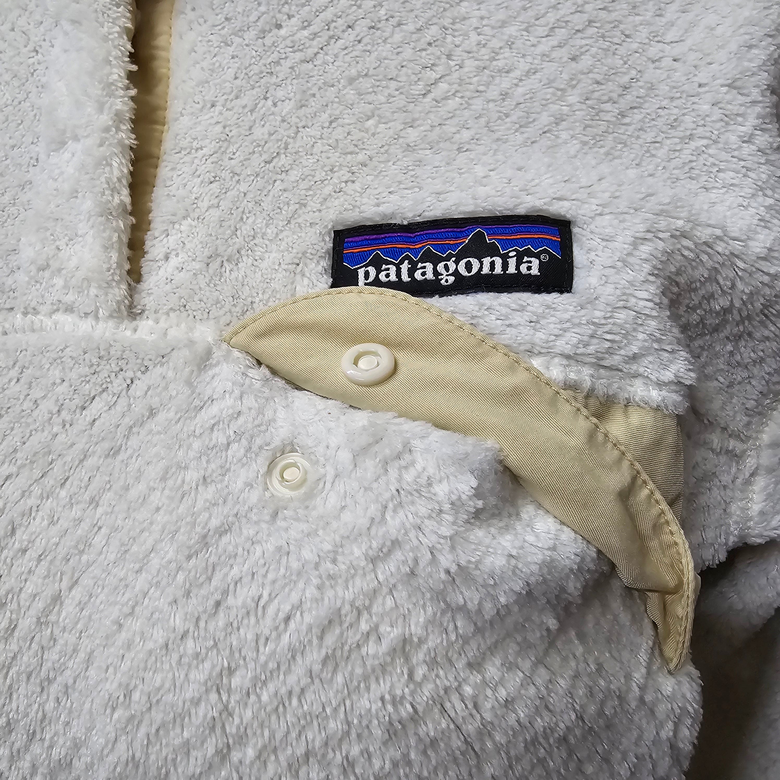 Womens Patagonia Cream Snap Fleece Jumper Small - Jumpers