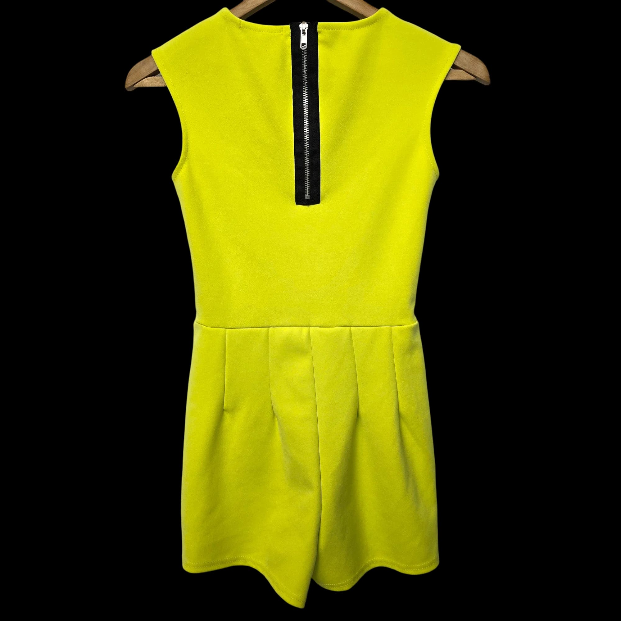Womens Quiz Green Zipped Playsuit UK 6 - 2 - 3583